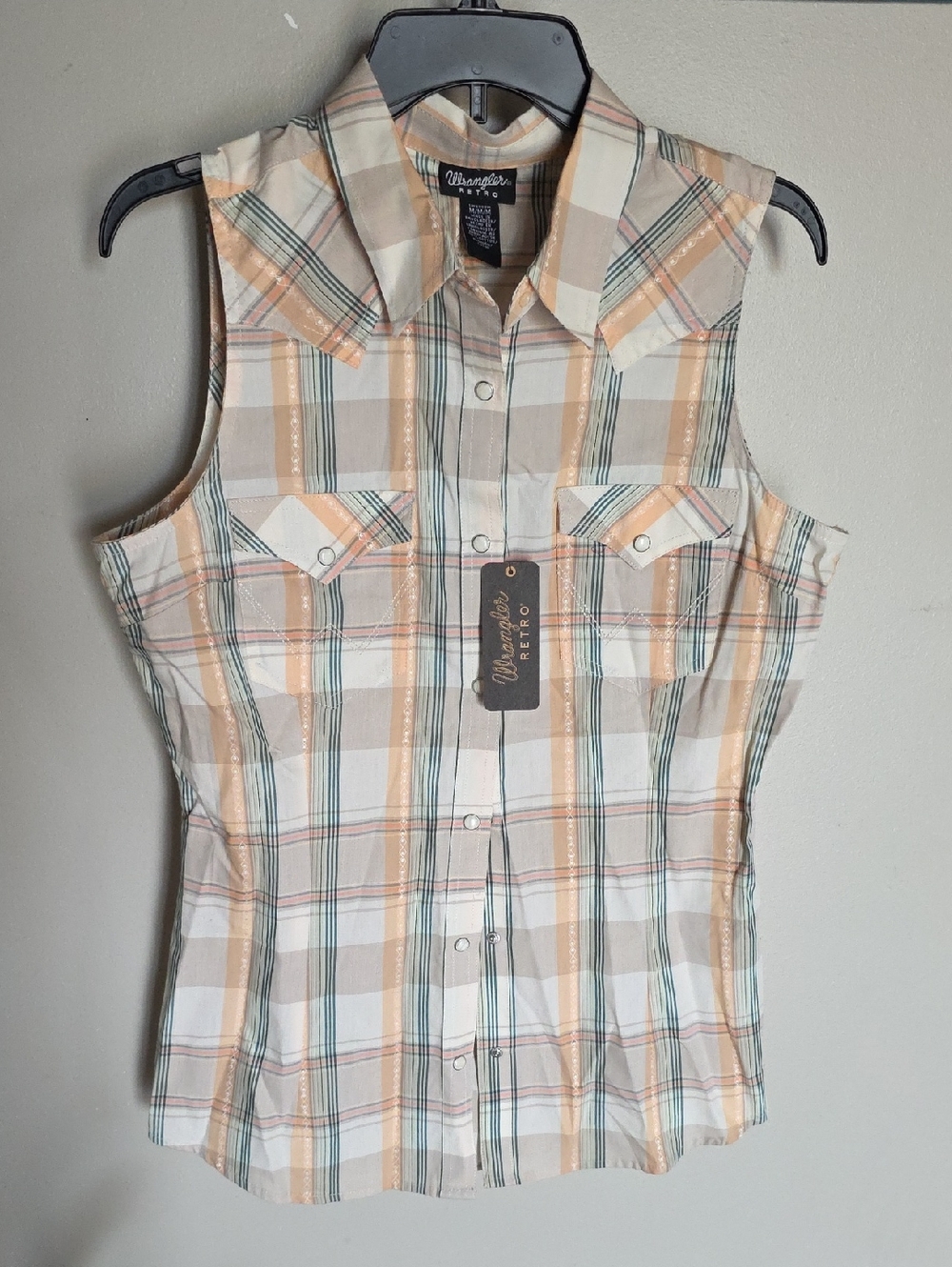 Wrangler Retro Sleeveless Plaid Shirt - Peach, Cream & Green NWT